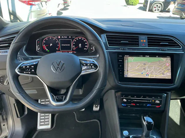 VW Tiguan Allspace R-Line 4Motion