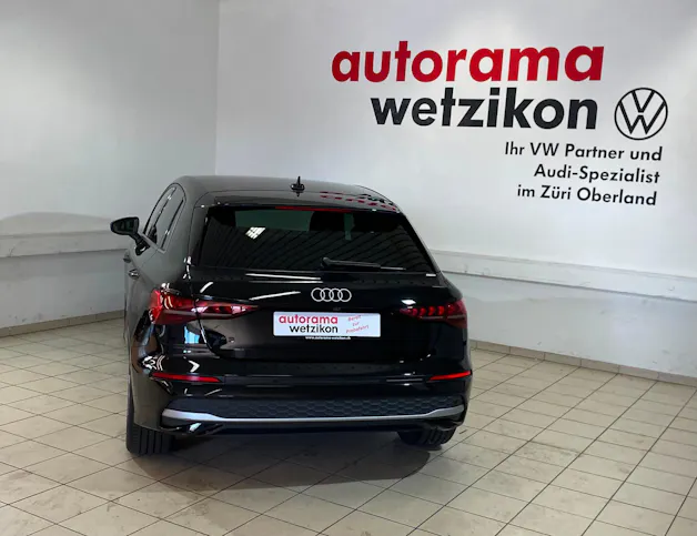 AUDI A3 Sportback 35 TFSI Attraction S-tronic