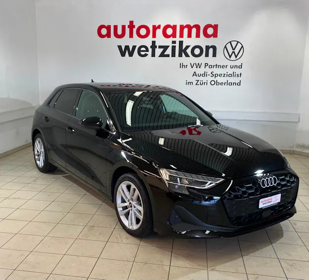 AUDI A3 Sportback 35 TFSI Attraction S-tronic