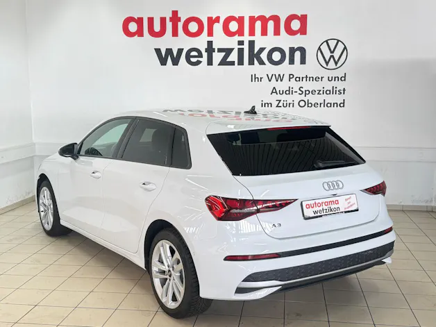 AUDI A3 Sportback 35 TFSI Attraction S-tronic