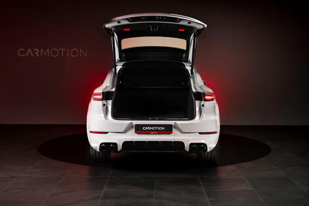 PORSCHE Cayenne Coupé 2.9 V6 S / CH-Fahrzeug / Sport Chrono / Panorama