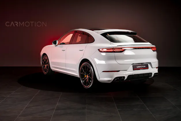 PORSCHE Cayenne Coupé 2.9 V6 S / CH-Fahrzeug / Sport Chrono / Panorama