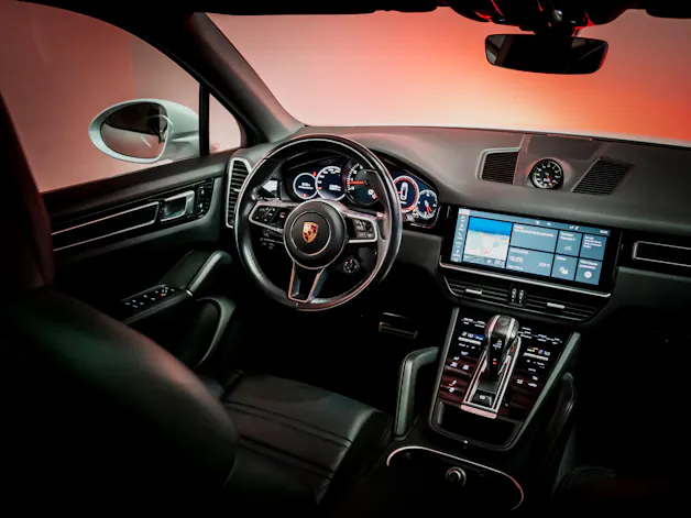 PORSCHE Cayenne Coupé 2.9 V6 S / CH-Fahrzeug / Sport Chrono / Panorama