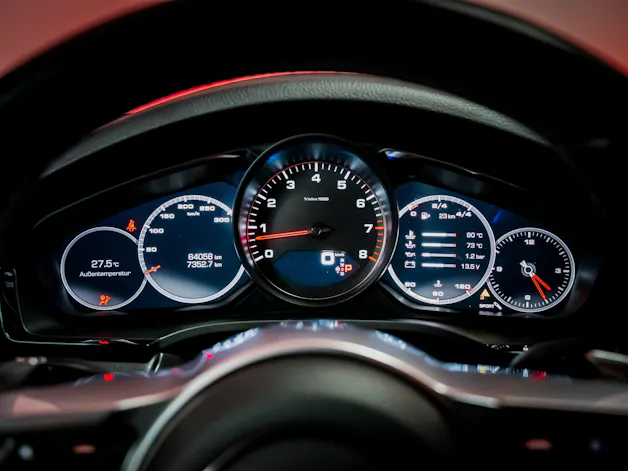 PORSCHE Cayenne Coupé 2.9 V6 S / CH-Fahrzeug / Sport Chrono / Panorama