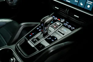 PORSCHE Cayenne Coupé 2.9 V6 S / CH-Fahrzeug / Sport Chrono / Panorama