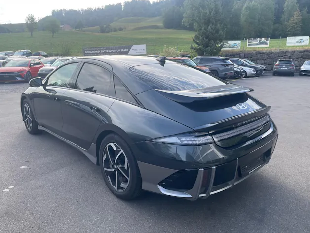 HYUNDAI Ioniq 6 77kWh Launch Edition 4WD