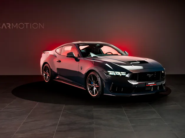 FORD Mustang Coupé 5.0 V8 Dark Horse / CH-Fahrzeug / Rückfahrkamera