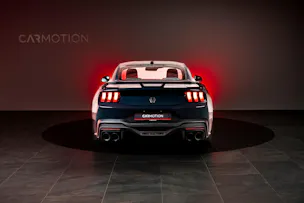 FORD Mustang Coupé 5.0 V8 Dark Horse / CH-Fahrzeug / Rückfahrkamera