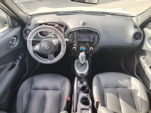 NISSAN Juke 1.6 DIG-T Swiss Edition 4x4 Xtronic M-CVT