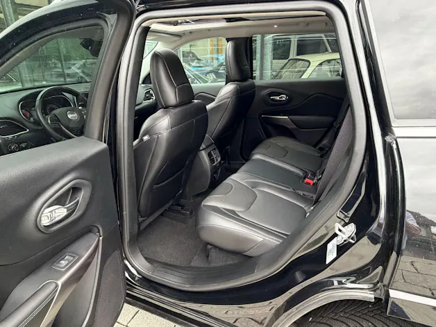 JEEP Cherokee 2.2MJ Overland AWD Drive II 9ATX