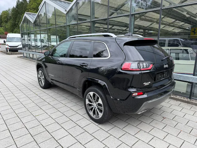 JEEP Cherokee 2.2MJ Overland AWD Drive II 9ATX