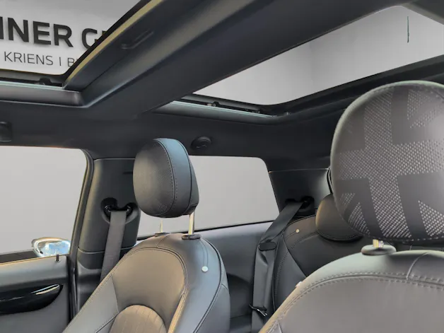 MINI Cooper SE