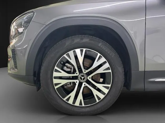 MERCEDES-BENZ GLB 200 d 4M 8G-Tronic