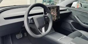 Tesla Model 3 Long Range Dual Motor AWD