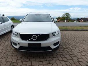 VOLVO XC40 T3 Momentum