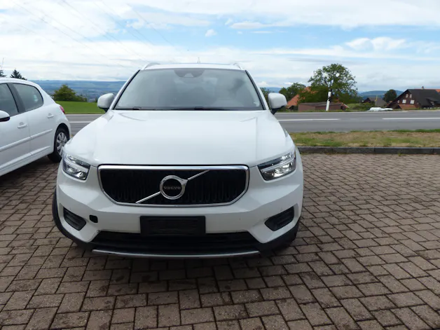 VOLVO XC40 T3 Momentum