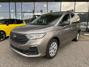 FORD Grand Tourneo Connect 1.5 PHEV Titanium Automat