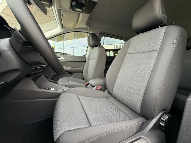 FORD Grand Tourneo Connect 1.5 PHEV Titanium Automat