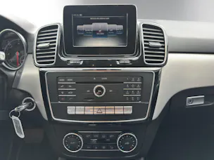 MERCEDES-BENZ GLE 250 d 4Matic