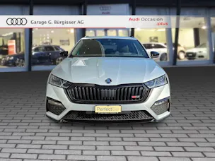 SKODA Octavia Combi 2.0 TDI DSG RS 4x4 Brilliant Silber Metallic