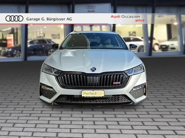 SKODA Octavia Combi 2.0 TDI DSG RS 4x4 Brilliant Silber Metallic