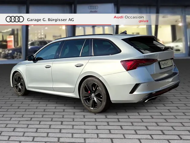 SKODA Octavia Combi 2.0 TDI DSG RS 4x4 Brilliant Silber Metallic