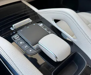MERCEDES-BENZ GLE 300 d 4Matic 9G-Tronic 7-Plätzer