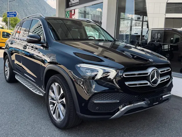 MERCEDES-BENZ GLE 300 d 4Matic 9G-Tronic 7-Plätzer