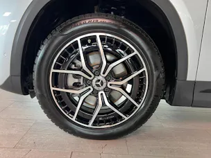 MERCEDES-BENZ EQA 350 4Matic Swiss Star