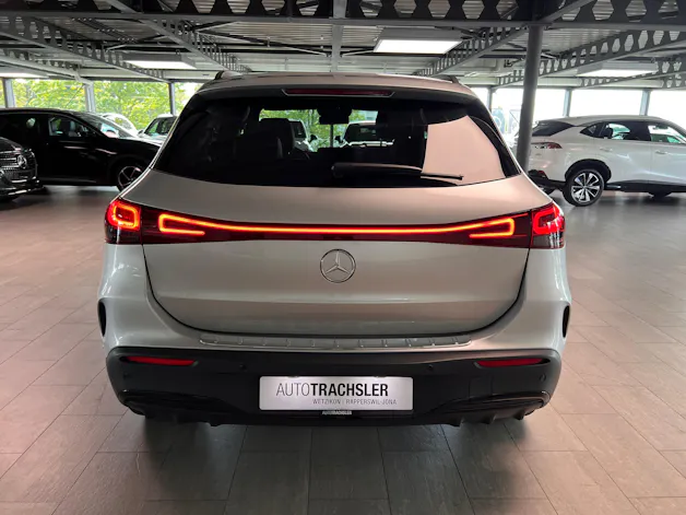 MERCEDES-BENZ EQA 350 4Matic Swiss Star