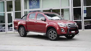 ISUZU D-MAX 1.9 Crew Cab Solar 4x4 A