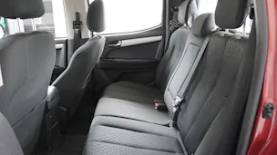 ISUZU D-MAX 1.9 Crew Cab Solar 4x4 A