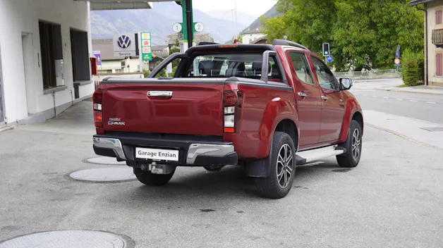 ISUZU D-MAX 1.9 Crew Cab Solar 4x4 A