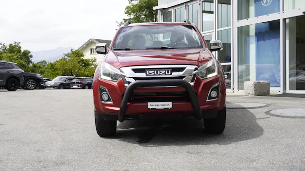 ISUZU D-MAX 1.9 Crew Cab Solar 4x4 A
