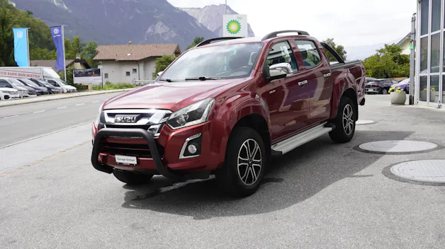 ISUZU D-MAX 1.9 Crew Cab Solar 4x4 A