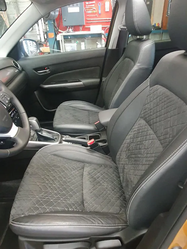 Suzuki Vitara 1.4 Boosterjet Compact + Automatic