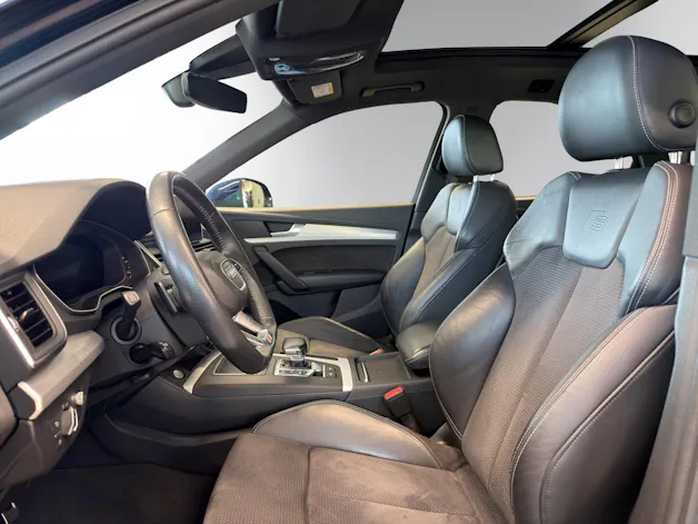 AUDI Q5 3.0 TDI sport quattro