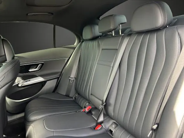 MERCEDES-BENZ E 220 d 4Matic