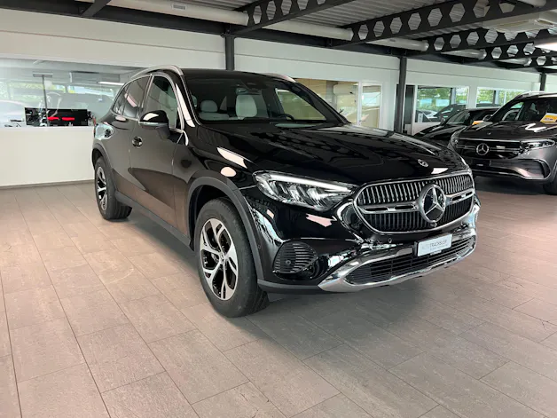 MERCEDES-BENZ GLC 300 e 4Matic 9G-Tronic