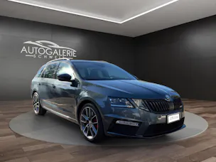 SKODA Octavia Combi 2.0 TSI RS DSG | CH | Panorama | Columbus Navi | mySkoda Pack | ACC Tempomat |