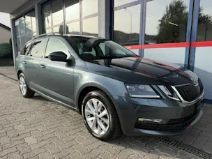 SKODA Octavia Combi 2.0 TDI Ambition 4x4 DSG