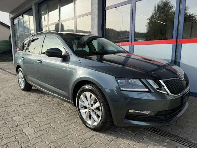 SKODA Octavia Combi 2.0 TDI Ambition 4x4 DSG