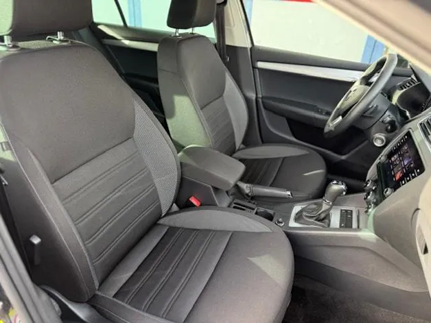 SKODA Octavia Combi 2.0 TDI Ambition 4x4 DSG