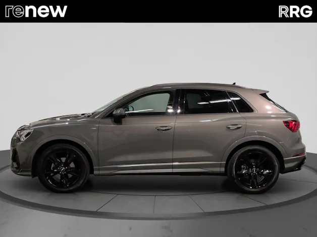 AUDI Q3 35 TFSI S line S-tronic