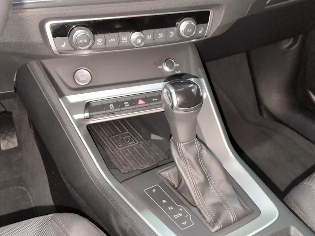 AUDI Q3 35 TFSI S line S-tronic