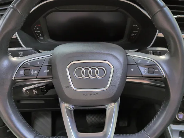 AUDI Q3 35 TFSI S line S-tronic