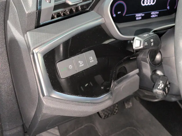 AUDI Q3 35 TFSI S line S-tronic