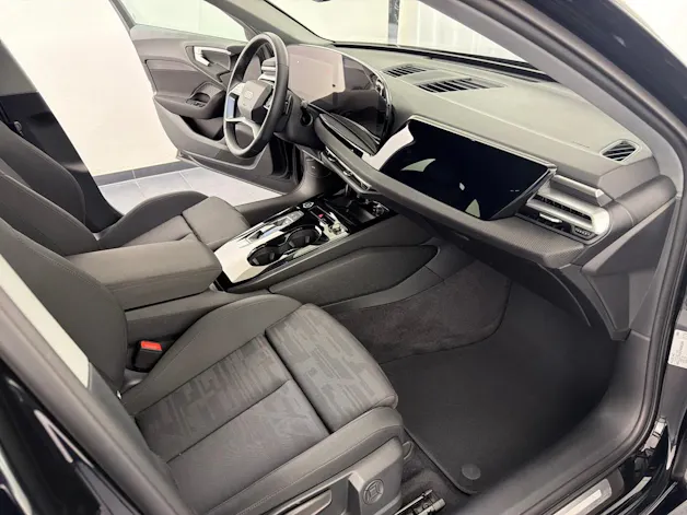 AUDI A5 Avant TDI 150kW Attra