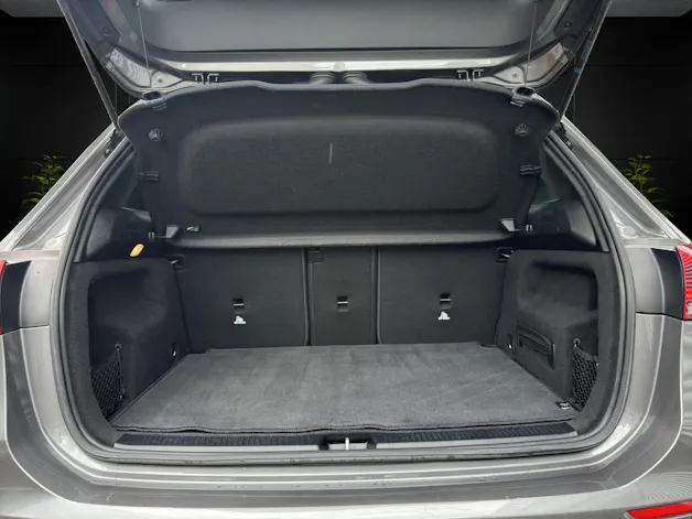 MERCEDES-BENZ B 220 d 4M Swiss Star