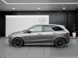 MERCEDES-BENZ B 220 d 4M Swiss Star